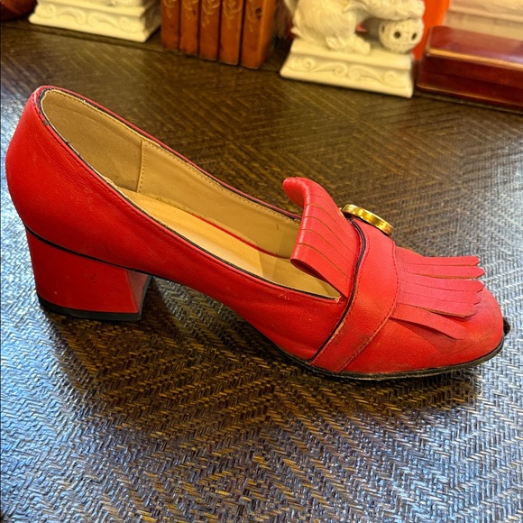 Gucci Women's Vibrant Red Fringe Loafers - Picture 6 of 6
